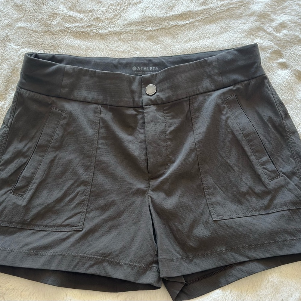 Athleta Gray Athletic Shorts Mid-Thigh Length